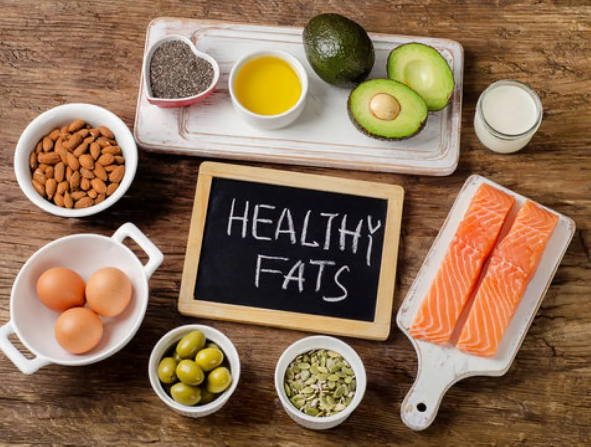 healthy fats balanced diet