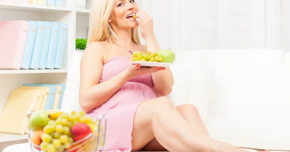 is-it-safe-to-eat-green-grapes-during-pregnancy-lifestyle-metro